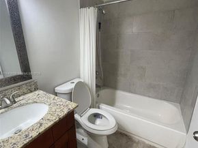 3457 NW 44th St 104, Oakland Park FL 33309