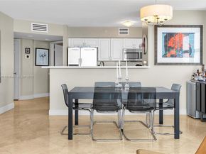 1155 Brickell Bay Dr 710, Miami FL 33131