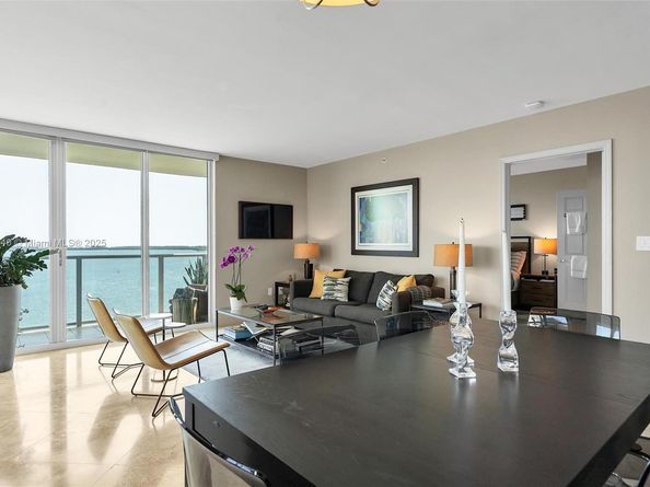 1155 Brickell Bay Dr 710, Miami FL 33131