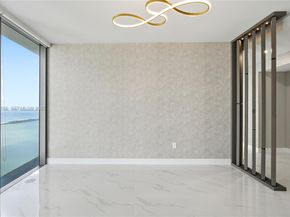 700 NE 24TH St 4801, Miami FL 33137