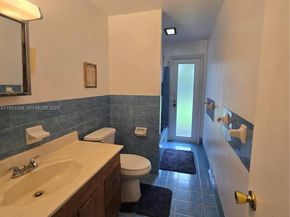 1131 NW 43rd Ave, Lauderhill FL 33313