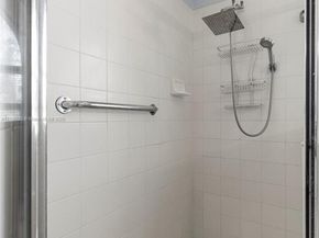 1071 NW 184th Ter, Pembroke Pines FL 33029
