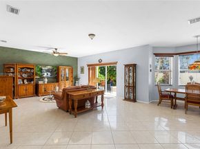 1071 NW 184th Ter, Pembroke Pines FL 33029