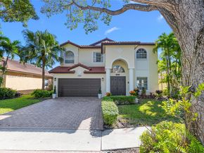 1071 NW 184th Ter, Pembroke Pines FL 33029