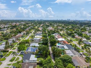 120 S 56th Ave, Hollywood FL 33023