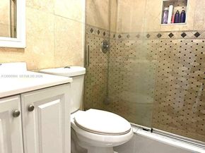 120 S 56th Ave, Hollywood FL 33023