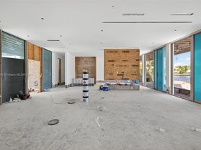 430 Royal Plaza Dr, Fort Lauderdale FL 33301