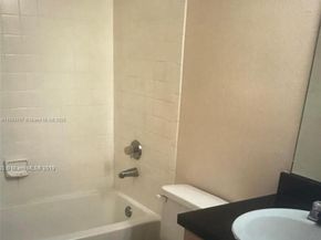 9861 Nob Hill Ct 9861, Sunrise FL 33351