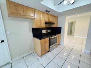 2030 N 54th Ave, Hollywood FL 33021