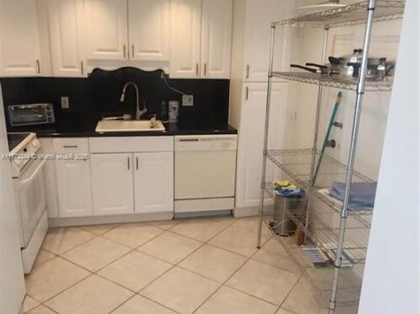 1950 S Ocean Dr 6G, Hallandale Beach FL 33009