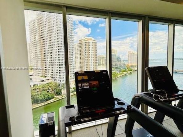 475 Brickell Ave 4910, Miami FL 33131