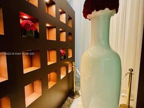 475 Brickell Ave 4910, Miami FL 33131