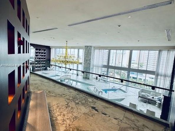 475 Brickell Ave 4910, Miami FL 33131