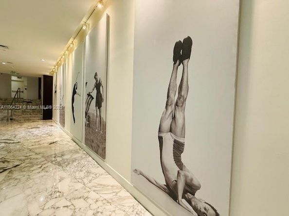 475 Brickell Ave 4910, Miami FL 33131