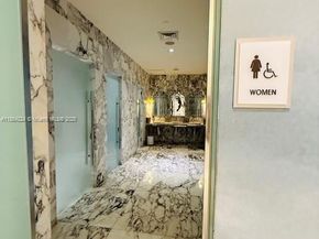 475 Brickell Ave 4910, Miami FL 33131