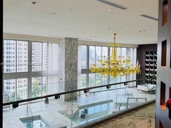 475 Brickell Ave 4910, Miami FL 33131
