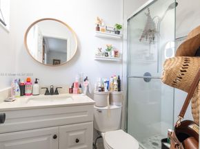 8740 NW 11th St, Pembroke Pines FL 33024