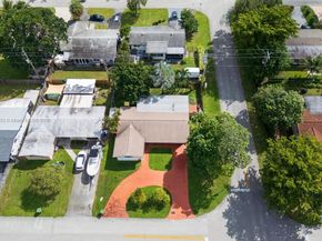 8740 NW 11th St, Pembroke Pines FL 33024