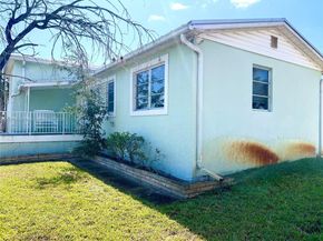 5160 Lake Osborne Dr, Lake Worth FL 33461