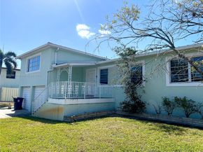 5160 Lake Osborne Dr, Lake Worth FL 33461