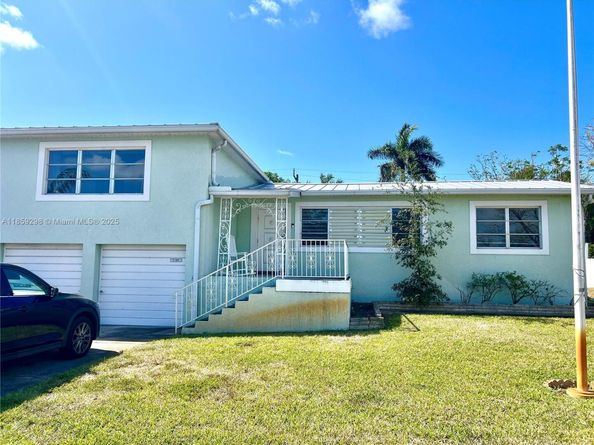 5160 Lake Osborne Dr, Lake Worth FL 33461
