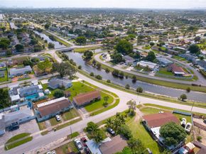 17911 NW 42nd Pl, Miami Gardens FL 33055