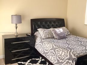 2280 SW 32 Av 213, Miami FL 33145