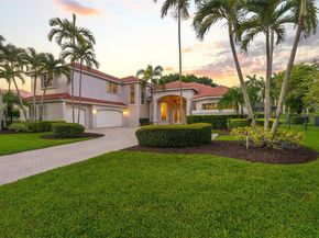2438 Poinciana Ct, Weston FL 33327