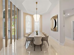 2438 Poinciana Ct, Weston FL 33327