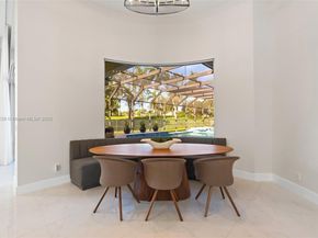2438 Poinciana Ct, Weston FL 33327