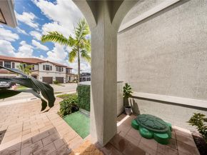 3433 W 104th Ter, Hialeah FL 33018