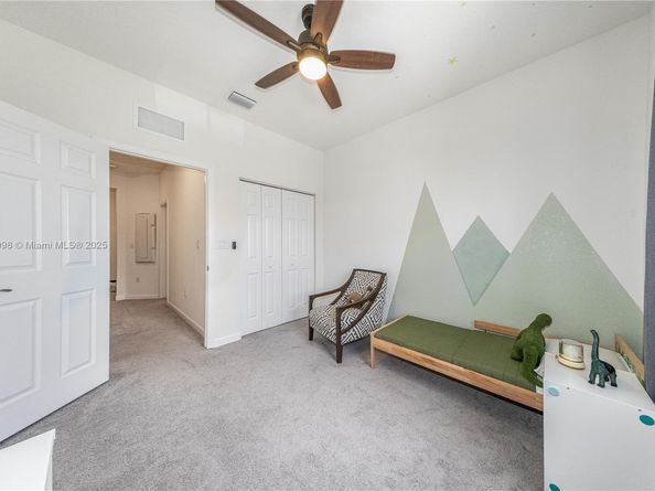 3433 W 104th Ter, Hialeah FL 33018