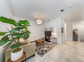 3433 W 104th Ter, Hialeah FL 33018