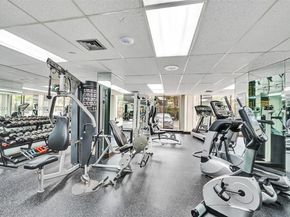 1985 S Ocean Dr 21K, Hallandale Beach FL 33009