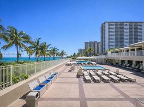 1985 S Ocean Dr 21K, Hallandale Beach FL 33009