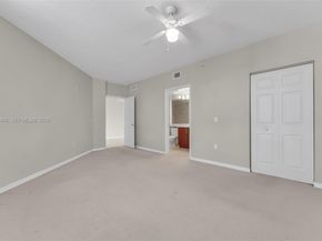 2421 NE 65th St 403, Fort Lauderdale FL 33308