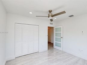 1886 NW 68th St, Miami FL 33147