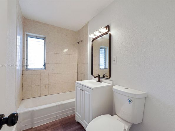 1789 NW 6th Ter, Pompano Beach FL 33060