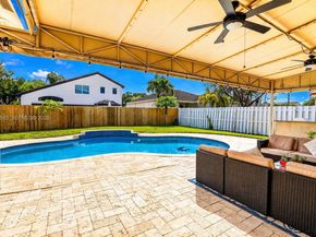 19010 NW 23rd Ct, Pembroke Pines FL 33029