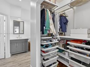 19010 NW 23rd Ct, Pembroke Pines FL 33029