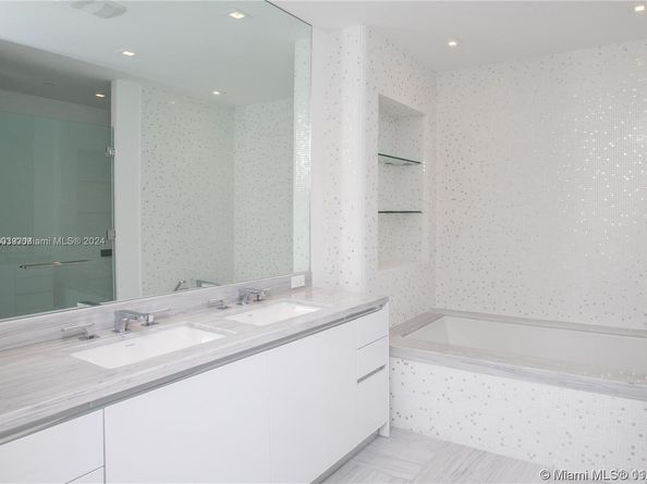 16901 Collins Ave 1402, Sunny Isles Beach FL 33160