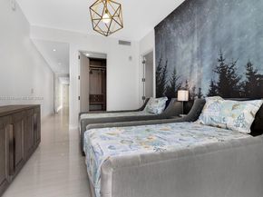 16901 Collins Ave 1402, Sunny Isles Beach FL 33160