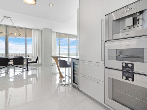16901 Collins Ave 1402, Sunny Isles Beach FL 33160
