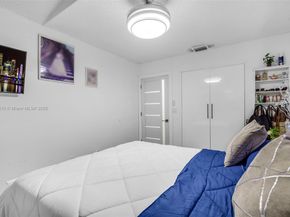 612 SW 179th Ave, Pembroke Pines FL 33029