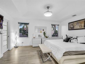 612 SW 179th Ave, Pembroke Pines FL 33029