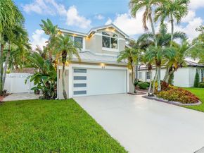 612 SW 179th Ave, Pembroke Pines FL 33029