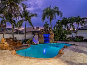 612 SW 179th Ave, Pembroke Pines FL 33029