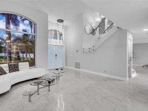 612 SW 179th Ave, Pembroke Pines FL 33029