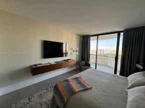2000 Island Blvd 2404, Aventura FL 33160