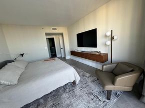 2000 Island Blvd 2404, Aventura FL 33160